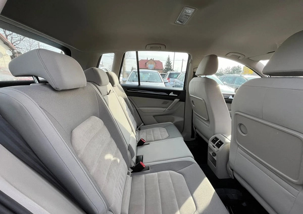 Volkswagen Golf Sportsvan cena 49900 przebieg: 153084, rok produkcji 2015 z Gościno małe 529